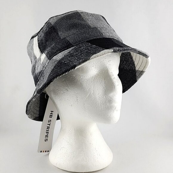HB STRIPES Women's Bucket Hat Grey White Black Plaid Wool Blend Fleece Lined O/S - Picture 1 of 12